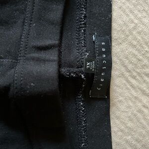 Black Sanctuary Leggings